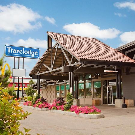 Travelodge By Wyndham プリンス・アルバート エクステリア 写真